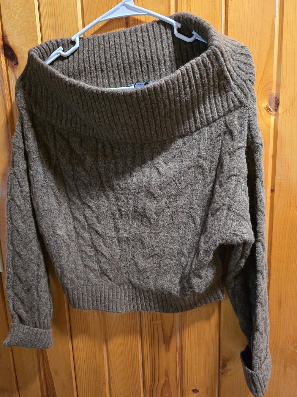 NWT Express Off Shoulder Cable Knit Sweater XS